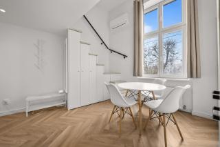 Prezidentský apartmán s výhľadom na palác - 8