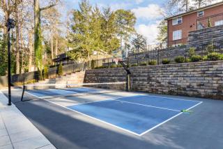 Luxury Retreat in Smyrna Pool, Pickleball and More! - 8
