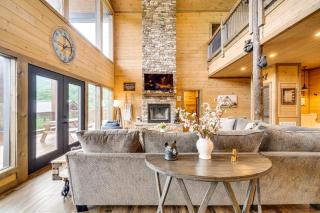 Luxury Sevierville Cabin with Private Hot Tub! - Sevierville - 8