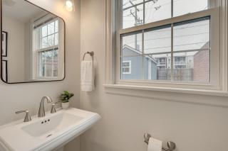 Richmond Home with Patio Walk to Byrd Park! - 7