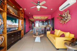 Luxury Condo with Panoramic Ocean Views, Sparkling Infinity Pool, and Modern Open-Concept Design - 9