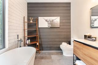 Relaxing Modern stay on a Ranch - 3