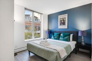 Stylish 2BR Downtown Condo By Arena Free Parking - 7