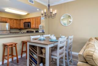 Footprints In The Sand-Inn 112 - 5