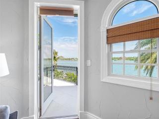 Intercoastal Escape - Water Views - Pool & Hot Tub - 0