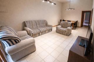 Casa completa con piscina privada en Mendoza Ideal familias - 8