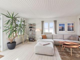 Holiday Home Edmond - 150m from the sea by Interhome - 3