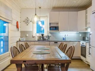 Holiday Home Sinisen tien helmi by Interhome - 1