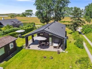 Holiday Home Huldrik - 100m from the sea by Interhome - 4