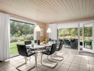 Holiday Home Dix - 900m from the sea by Interhome - 5