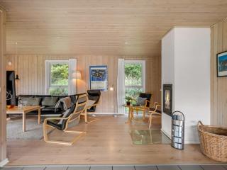 Holiday Home Dix - 900m from the sea by Interhome - 3