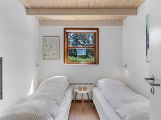 Holiday Home Everd - 300m from the sea by Interhome - 2