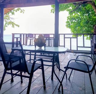 LOwayalailaiSTAY - 1