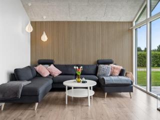 Holiday Home Danika - 650m from the sea by Interhome - 5