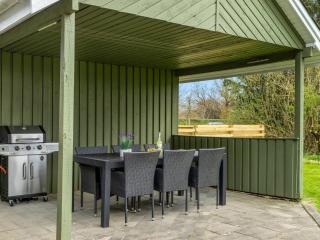 Holiday Home Hinrich - 750m from the sea by Interhome - 2