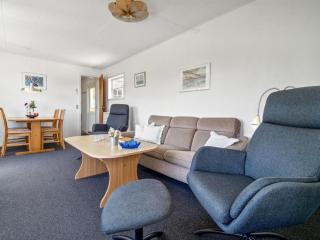 Apartment Throtti - 50m from the sea by Interhome - 4