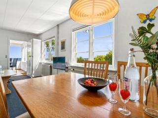 Apartment Throtti - 50m from the sea by Interhome - 1