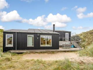Holiday Home Paaske - from the sea by Interhome - 2