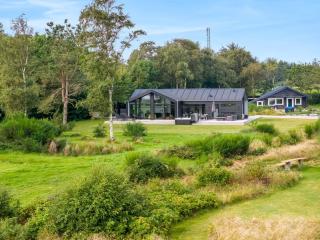 Holiday Home Jahn - 250m to the fjord by Interhome - 2
