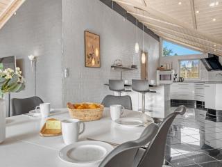 Holiday Home Selvi - 500m from the sea by Interhome - 5