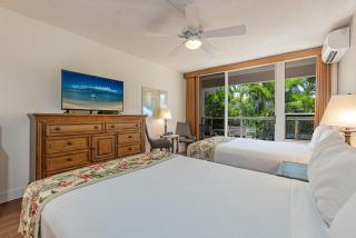 Maui Banyan T203 - 5