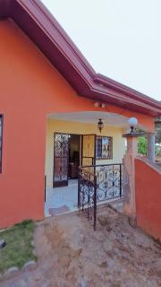 Charming house near downtown - 6