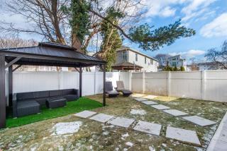 Luxury Apartment in Irvington - 3