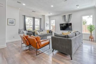 Charming 4BR Home in Houston Heights - 4