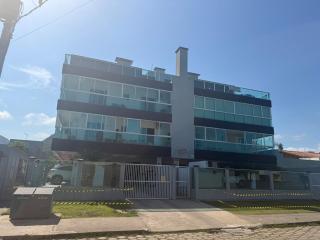 Cobertura em Praia Brava, conforto e lazer - 1