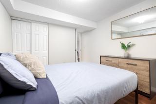 Roomy 1BD Apartment in Basement of House - 7