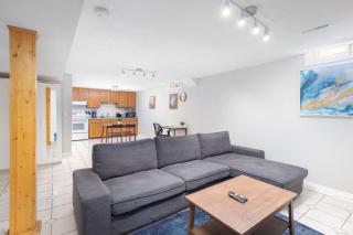 Roomy 1BD Apartment in Basement of House - 6