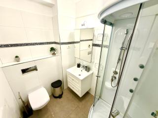 Summerland Seaview Studios - 2