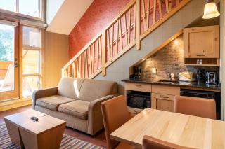 Fox Hotel and Suites - 7