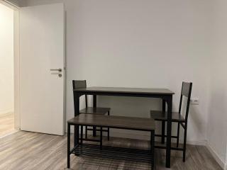 Lavins Apartments Küche Bad Balkon Wlan TV - 8