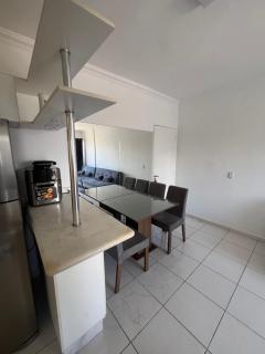 Apartamento Enseada, elevador e garagem próx a praia - 8