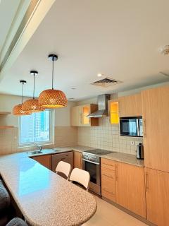 Vibrant Juffair 2BR Near Clubs, Cafés & Malls - 8