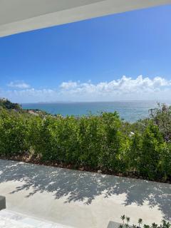 Modern Ocean View Apartment - 3