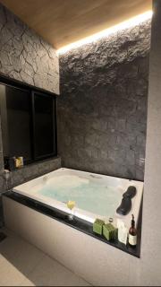 Casa Industrial com Banheira - 6