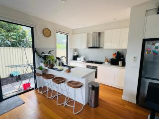 Quiet and Cozy corner - 8