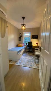 Perfect Location in Waterford - 1