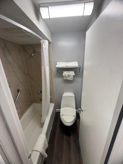 Naval Suites by FairBridge - 6