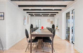 6 Bedroom Stunning Home In Give - 6