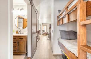 Timber and Twine Chalet Tranquil Retreat - 7