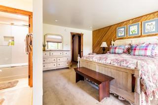 Skyline Escape Huge Windows and Epic Views! - 5