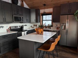 Dreamy Firefly Holler w Creek and Pond - 9