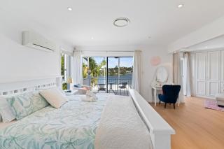 Amazing waterfront luxury house &Large pool - 7