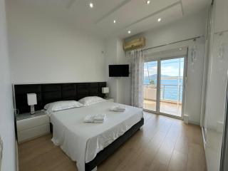 SANDRA'S SEASIDE Luxury Apartments Saranda - 5