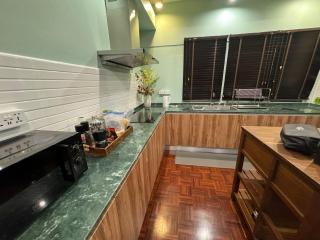 Green Bird Cabin at Doi Inthanon National Park - 2