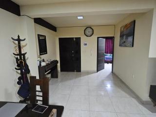 Departamento independiente céntrico - 1