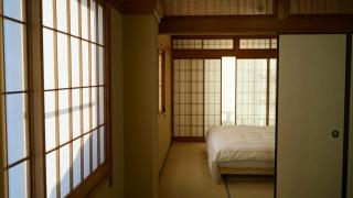 New Open T-House Kyoto 豪華鄰近二條城天然材質檜木清香帶露天風呂-放鬆的京都生活 - 2